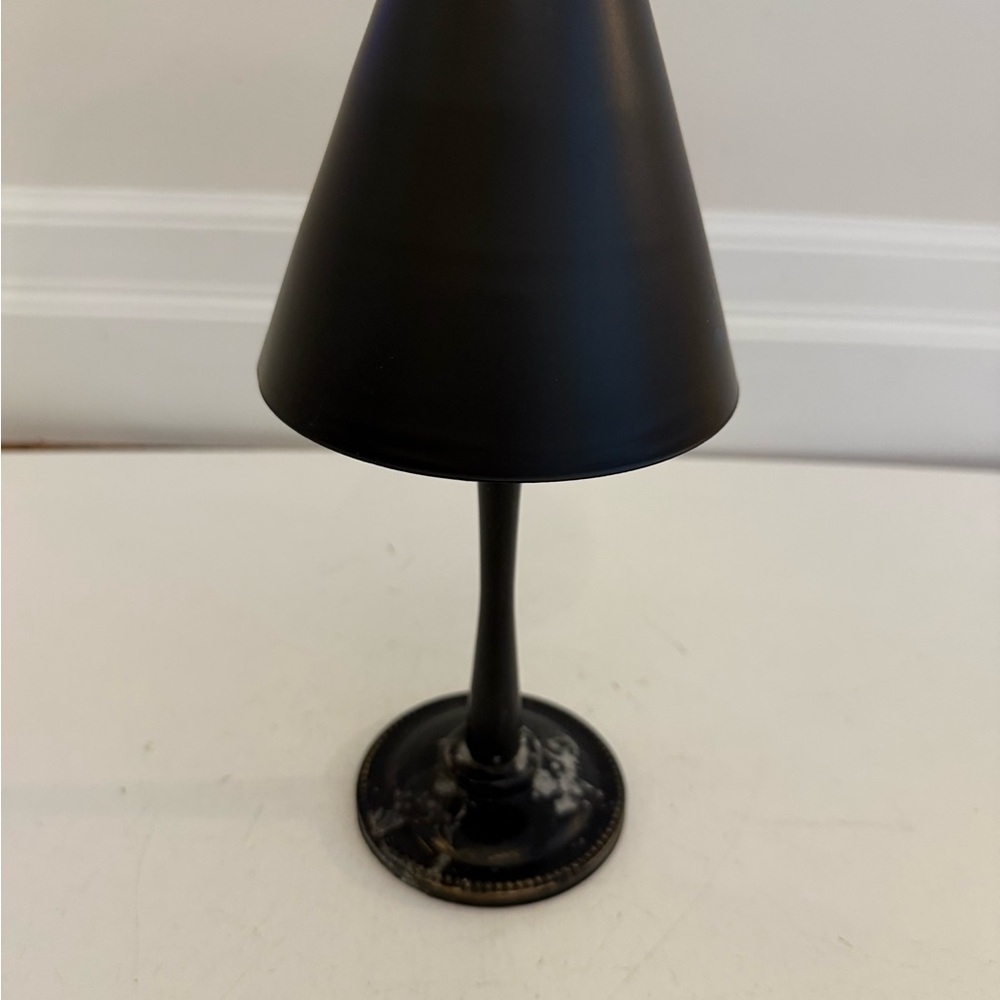Sleek Black tea light candle lamp with 3 paper shades